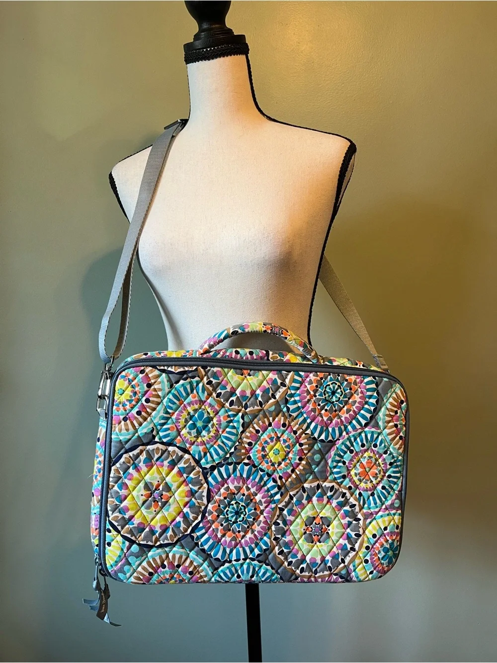 Sunny Medallion Vera Bradley Laptop Workstation Crossbody